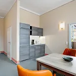 1695 Holiday home *
